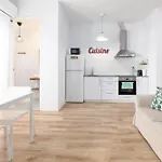 Cozy Apartment Valencia City Center!